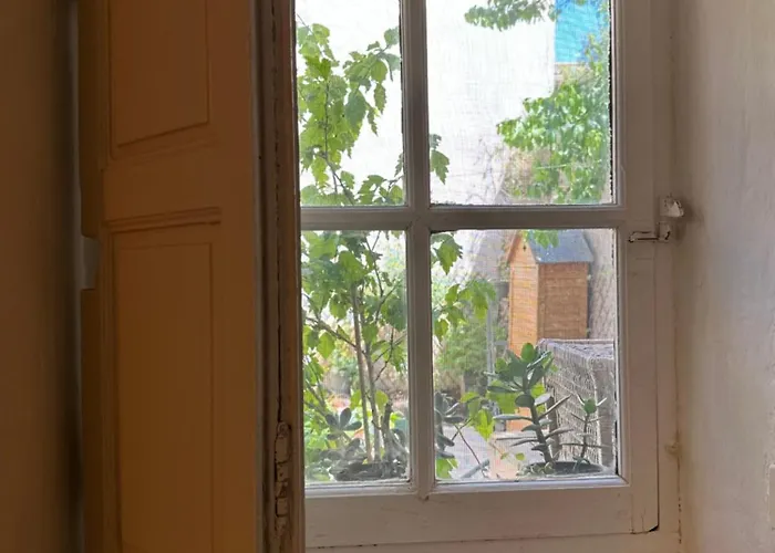 La Maisonnette * Nimes